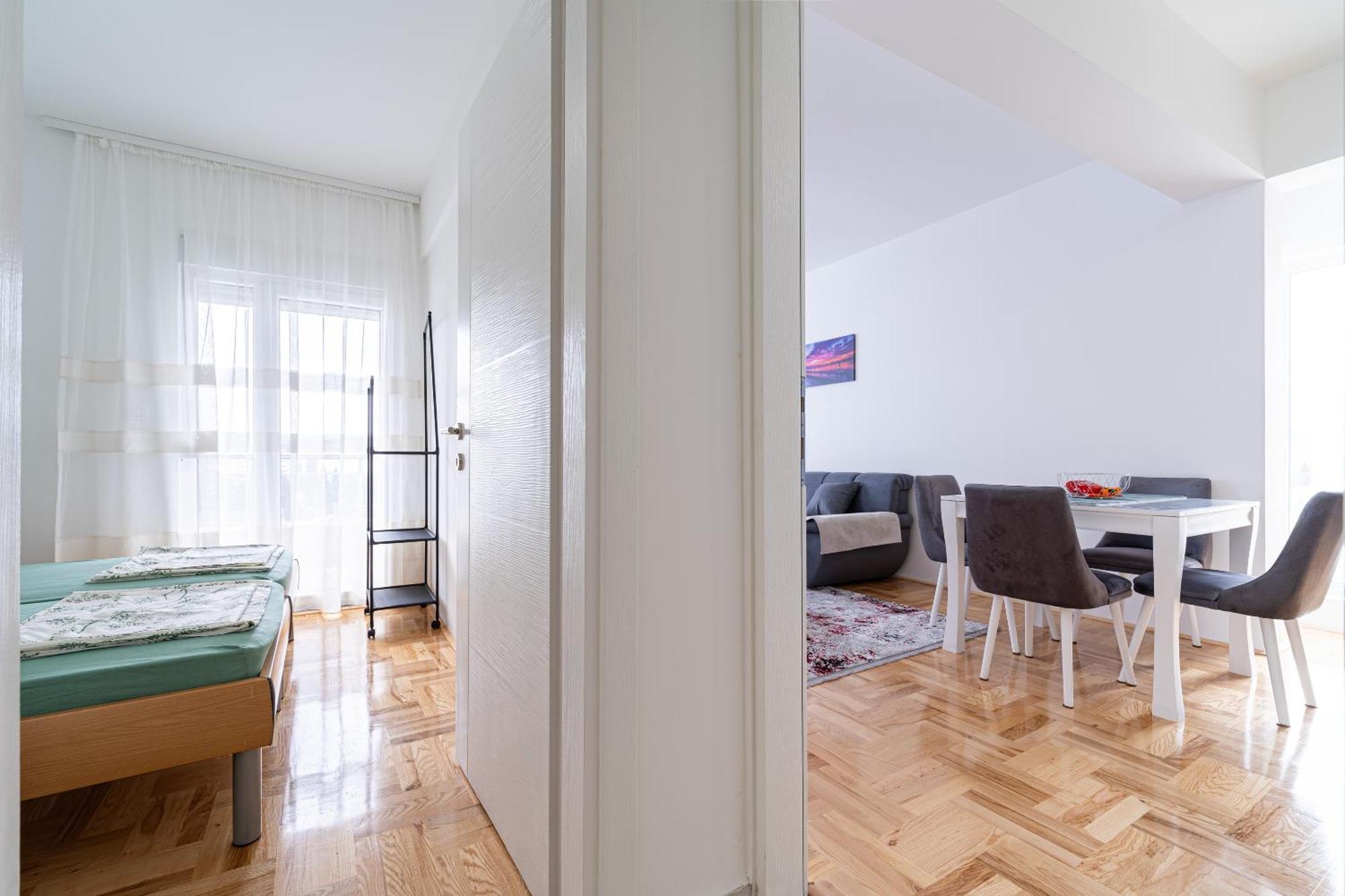 Ferienwohnung Tuski Put Apartman Podgorica Exterior foto