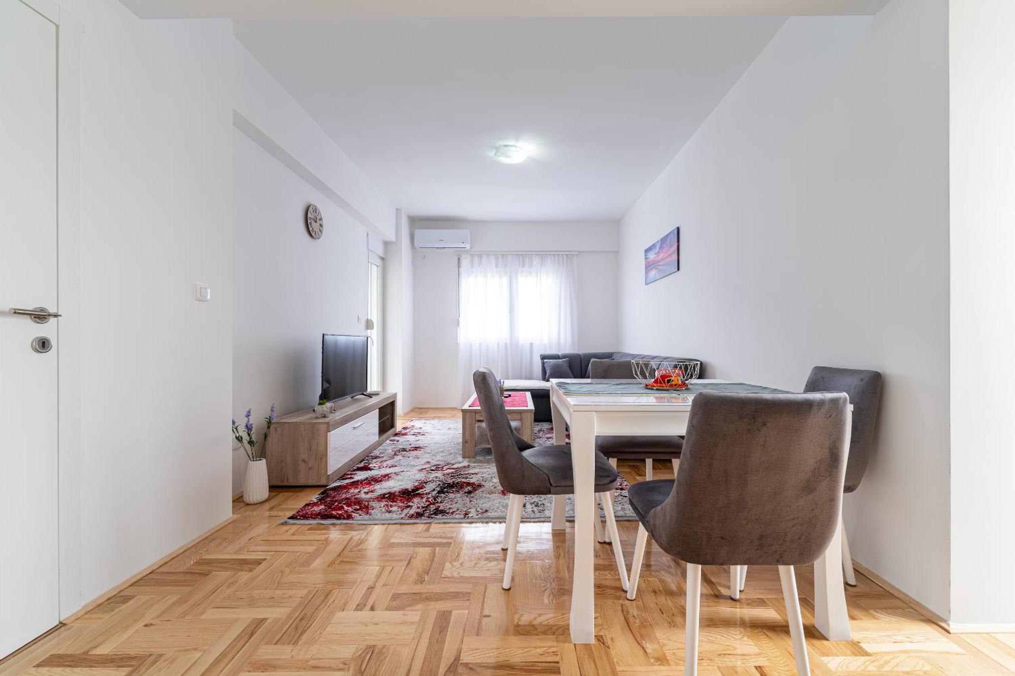 Ferienwohnung Tuski Put Apartman Podgorica Exterior foto