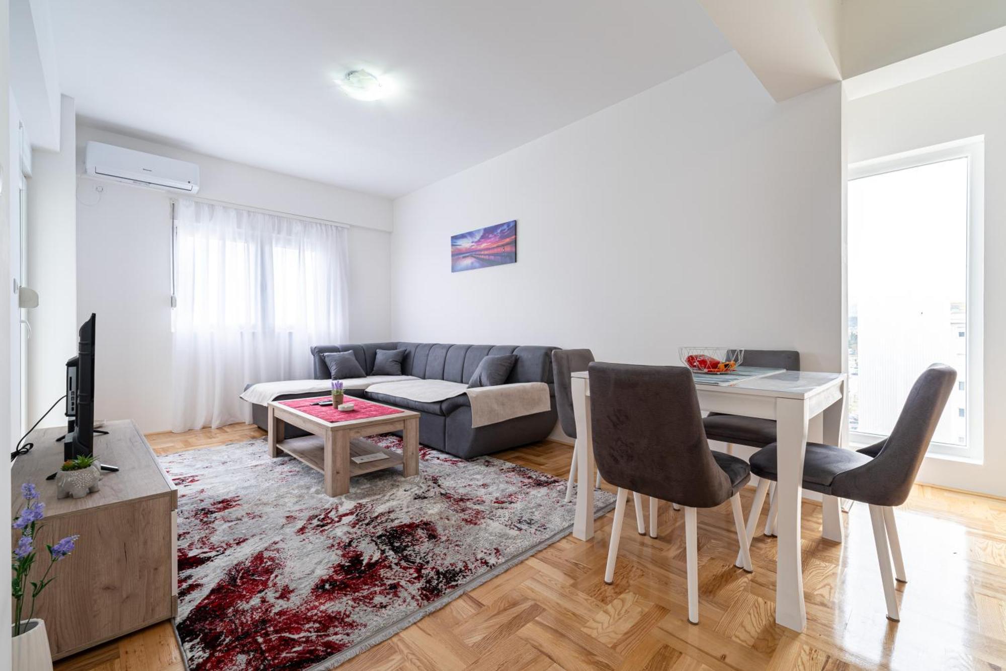 Ferienwohnung Tuski Put Apartman Podgorica Exterior foto